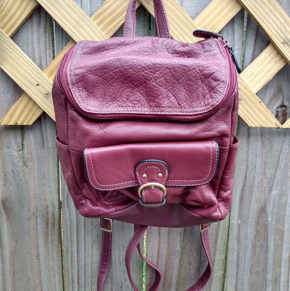 Wilsons leather mini backpack Cranberry